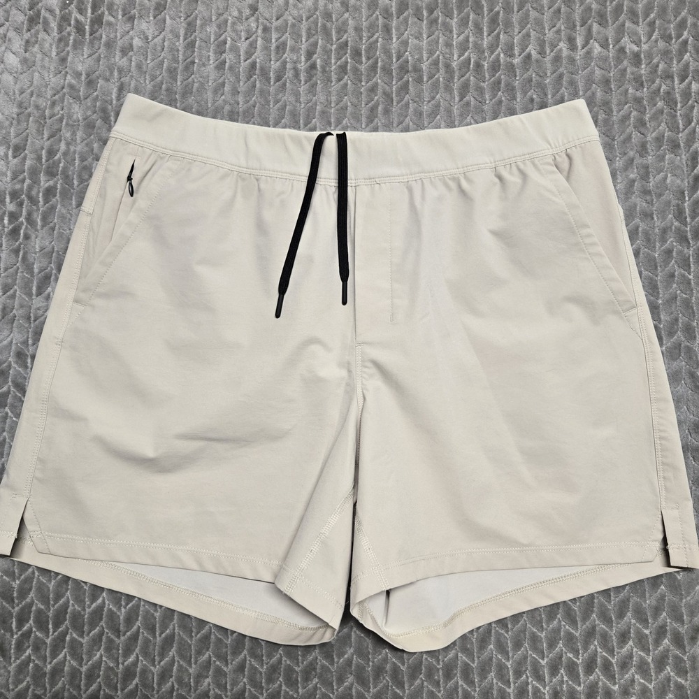 Public Rec Flex Shorts Mens Beige Tan Athletic‎ Training Size 38 Mesh Lined